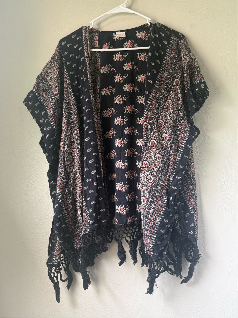 Abercrombie Black Floral Boho Kimono Cover-Up with Fringe Size XS/S